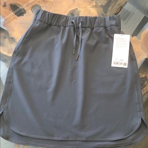 Lululemon On The Fly Skirt Sage Size 8 NWT